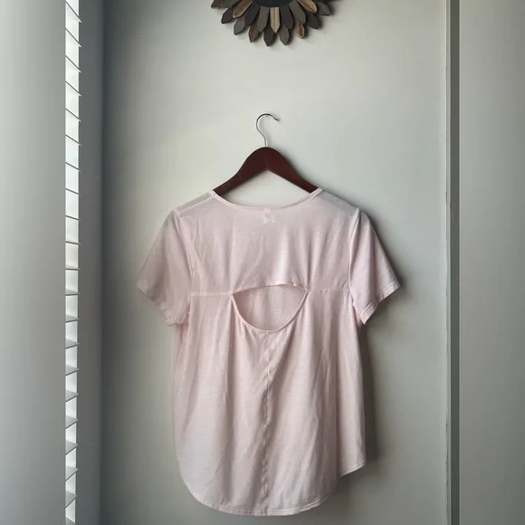 Under Armour Pink Short Sleeve T-Shirt - Picture 2 of 4